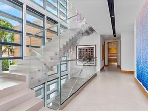650 Royal Plaza Dr, Fort Lauderdale FL 33301