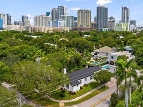 823 SE 7th St, Fort Lauderdale FL 33301
