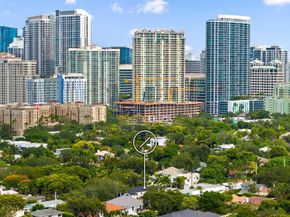 823 SE 7th St, Fort Lauderdale FL 33301