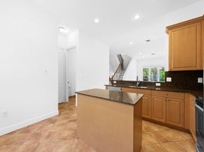 510 SE 7th St 401, Fort Lauderdale FL 33301