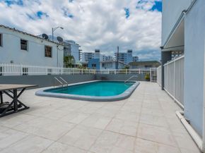 6855 Abbott Ave 201, Miami Beach FL 33141
