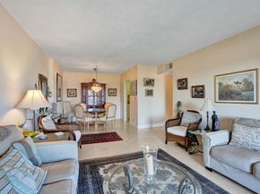 250 NE 20th Street 5060, Boca Raton FL 33431