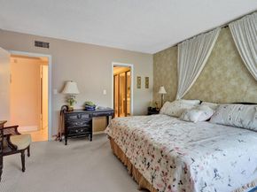 250 NE 20th Street 5060, Boca Raton FL 33431