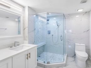 601 Seafarer Circle 101, Jupiter FL 33477