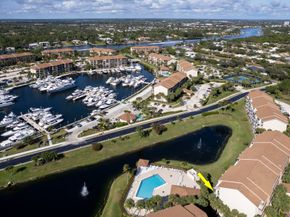 601 Seafarer Circle 101, Jupiter FL 33477