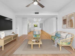 601 Seafarer Circle 101, Jupiter FL 33477
