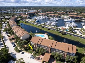 601 Seafarer Circle 101, Jupiter FL 33477