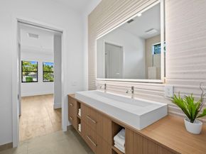 4516 NE 22nd Rd, Fort Lauderdale FL 33308