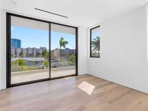 1637 SE 14th St, Fort Lauderdale FL 33316