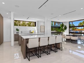 1637 SE 14th St, Fort Lauderdale FL 33316