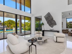 1637 SE 14th St, Fort Lauderdale FL 33316