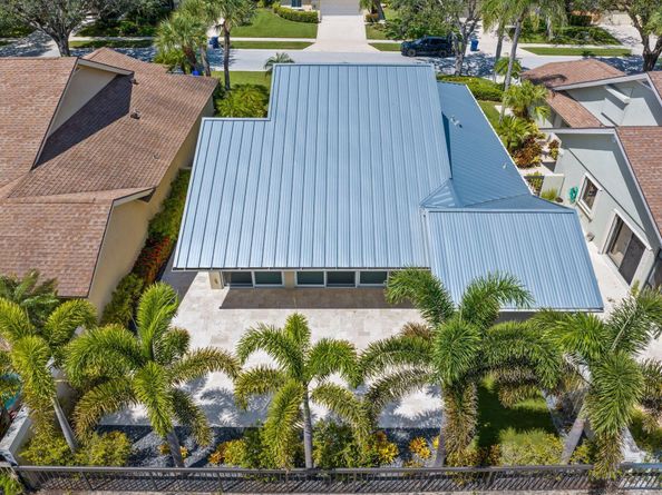 215 Ridge Road, Jupiter FL 33477