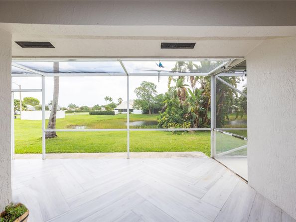 50 Desford Ln, Boynton Beach FL 33426