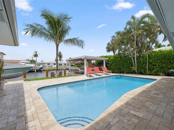 2761 NE 57th Ct, Fort Lauderdale FL 33308