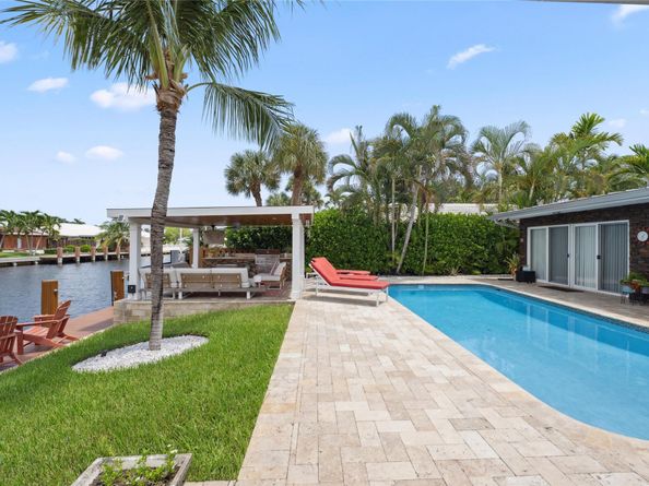 2761 NE 57th Ct, Fort Lauderdale FL 33308