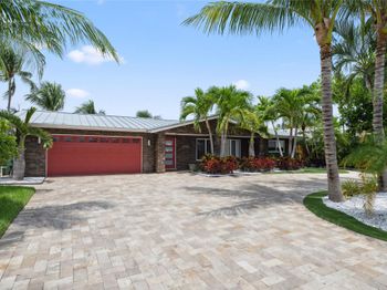 2761 NE 57th Ct