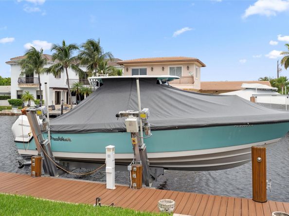 2761 NE 57th Ct, Fort Lauderdale FL 33308