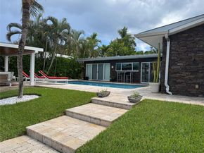 2761 NE 57th Ct, Fort Lauderdale FL 33308