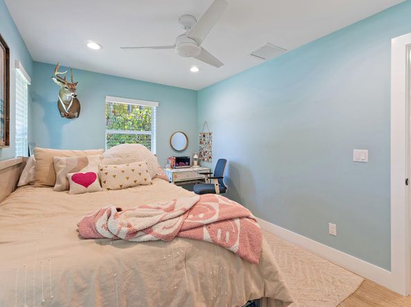 6820 140th Lane N, Palm Beach Gardens FL 33418