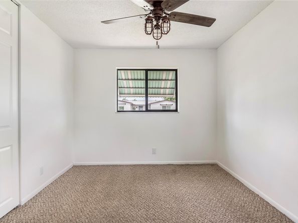 6950 SW 9th Pl, North Lauderdale FL 33068