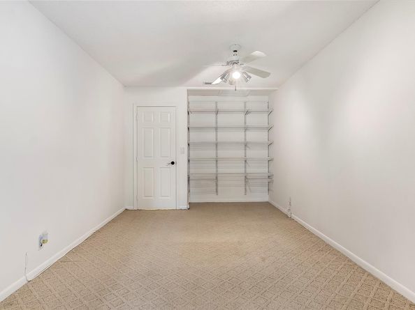 6950 SW 9th Pl, North Lauderdale FL 33068
