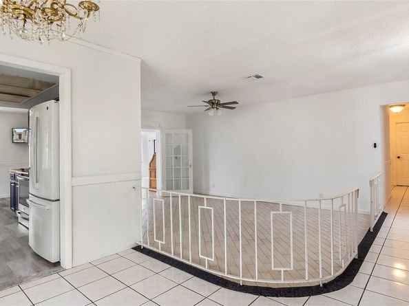 6950 SW 9th Pl, North Lauderdale FL 33068
