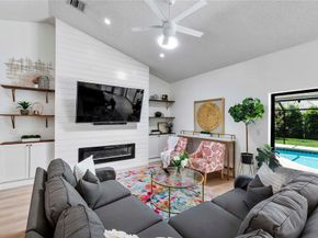 8626 NW 50th Dr, Coral Springs FL 33067