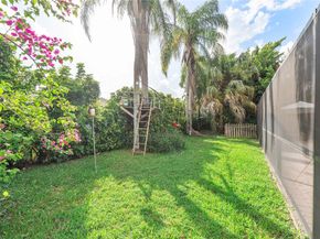 8626 NW 50th Dr, Coral Springs FL 33067