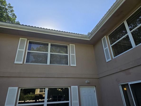 1945 Stratford Way, West Palm Beach FL 33409