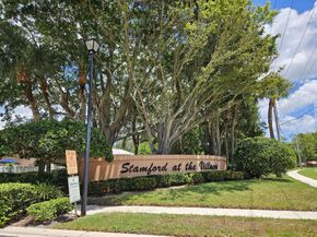 1945 Stratford Way, West Palm Beach FL 33409