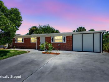 3852 Catalina Road
