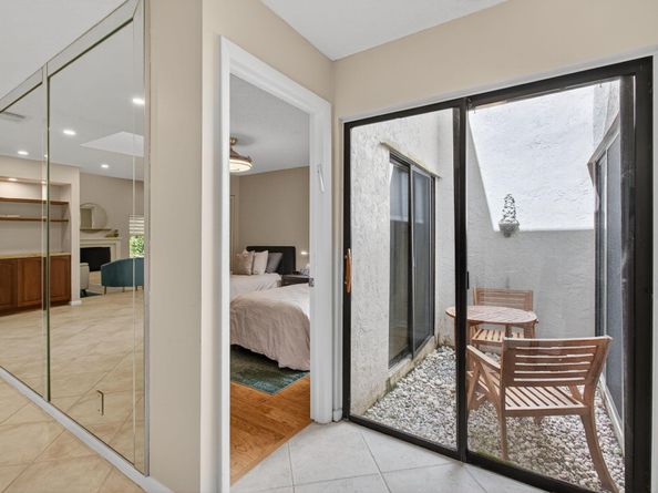 7745 Stanway Place E, Boca Raton FL 33433
