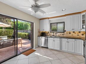 7745 Stanway Place E, Boca Raton FL 33433