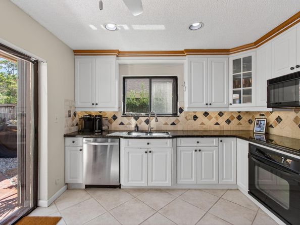7745 Stanway Place E, Boca Raton FL 33433