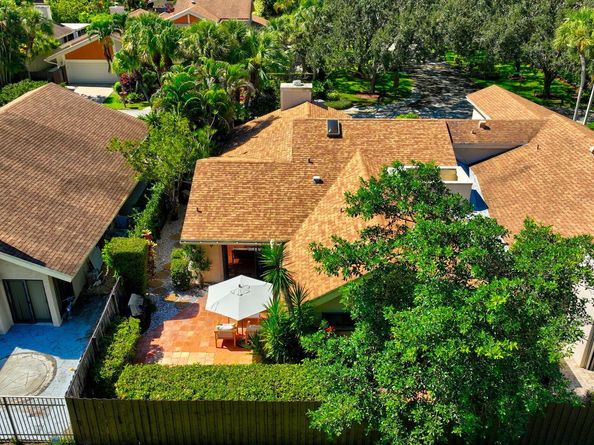 7745 Stanway Place E, Boca Raton FL 33433