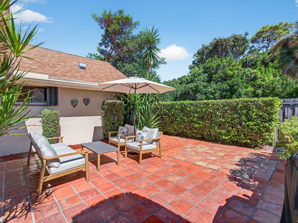 7745 Stanway Place E, Boca Raton FL 33433
