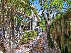 7745 Stanway Place E, Boca Raton FL 33433