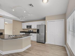 2006 Cross Breeze Dr, Wellington FL 33414