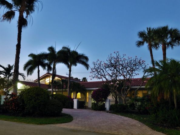 2601 NE 37 Street, Fort Lauderdale FL 33306