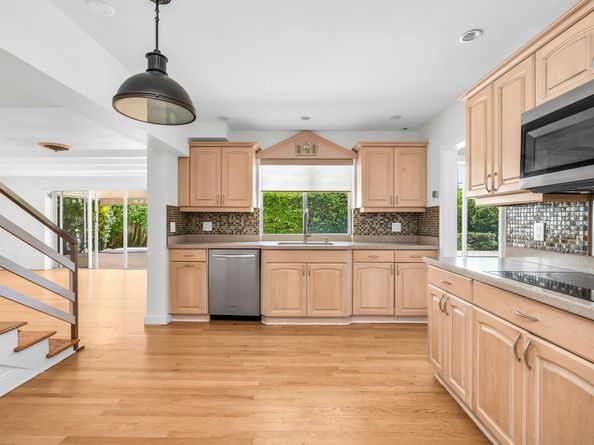 2601 NE 37 Street, Fort Lauderdale FL 33306