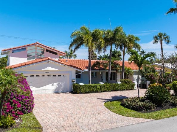 2601 NE 37 Street, Fort Lauderdale FL 33306