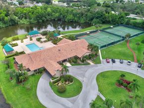 5710 Parkwalk Circle E, Boynton Beach FL 33472