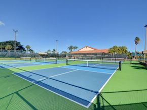 5710 Parkwalk Circle E, Boynton Beach FL 33472