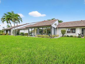 5710 Parkwalk Circle E, Boynton Beach FL 33472