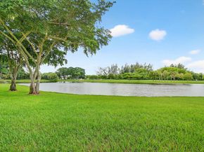 5710 Parkwalk Circle E, Boynton Beach FL 33472