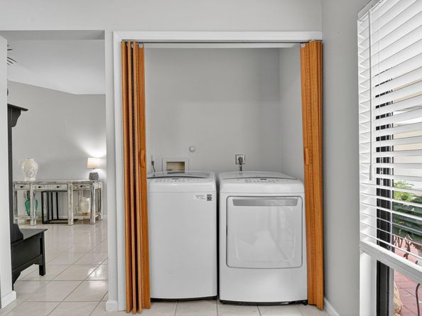 5710 Parkwalk Circle E, Boynton Beach FL 33472