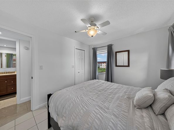 2781 N Pine Island Rd 312, Sunrise FL 33322