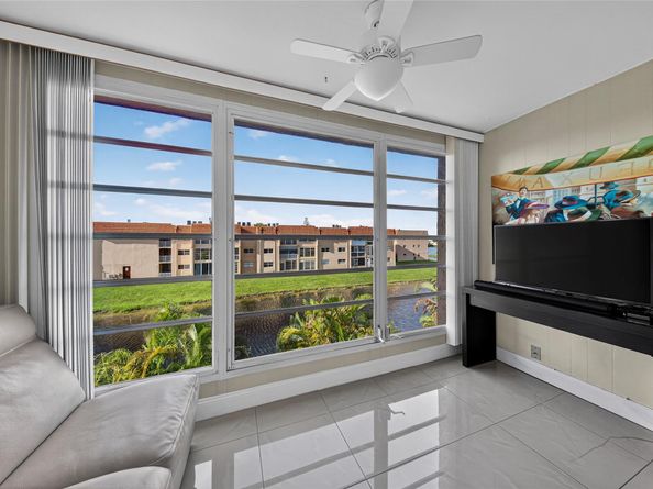 2781 N Pine Island Rd 312, Sunrise FL 33322