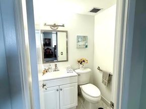 4330 Hillcrest Dr 904, Hollywood FL 33021