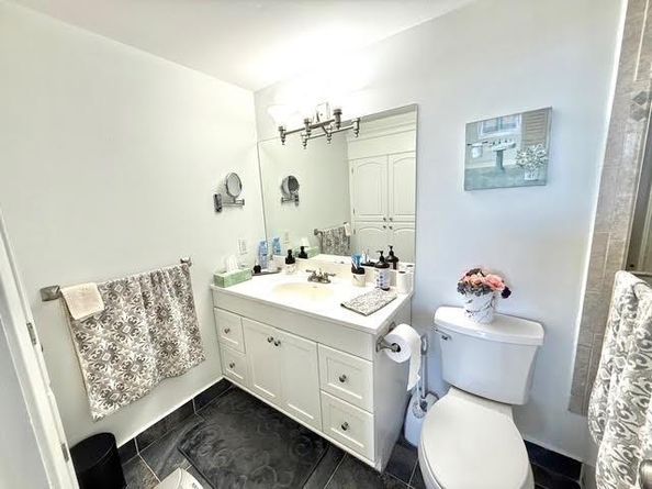 4330 Hillcrest Dr 904, Hollywood FL 33021